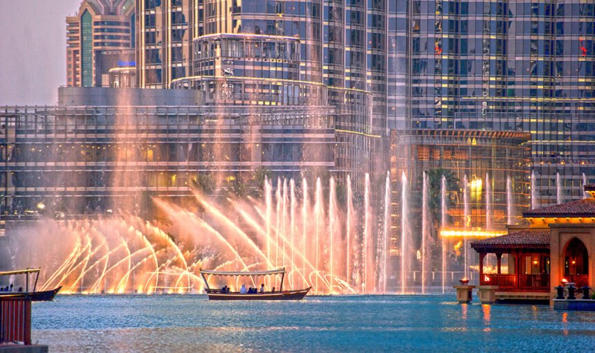 Dubai Fountain Lake Ride – Dubai Mall